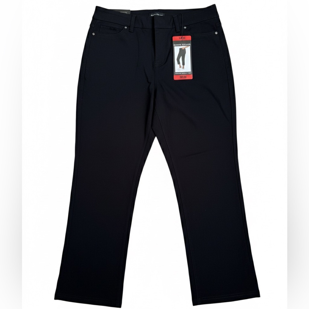NWT Mario Serrani Women’s Comfort Stretch Capri Pants Black Size Medium